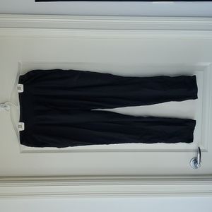 Mountain Hardware stretchy ankle pants